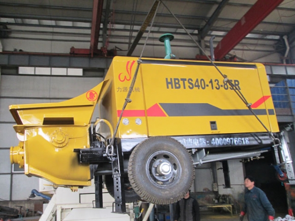 HBTS40-13-85R柴油機混凝土泵